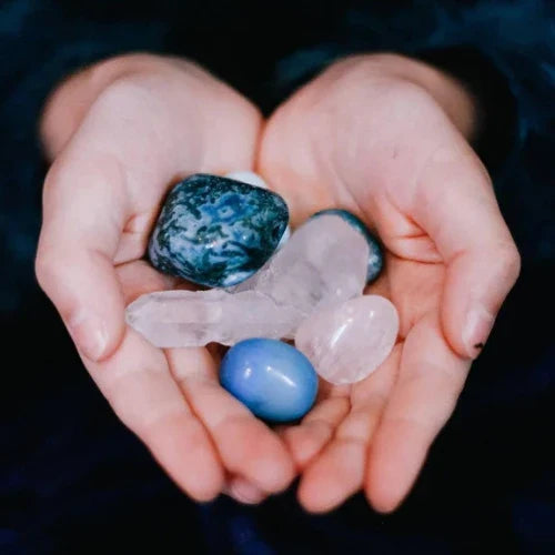 🌿 La lithothérapie : se soigner avec les pierres