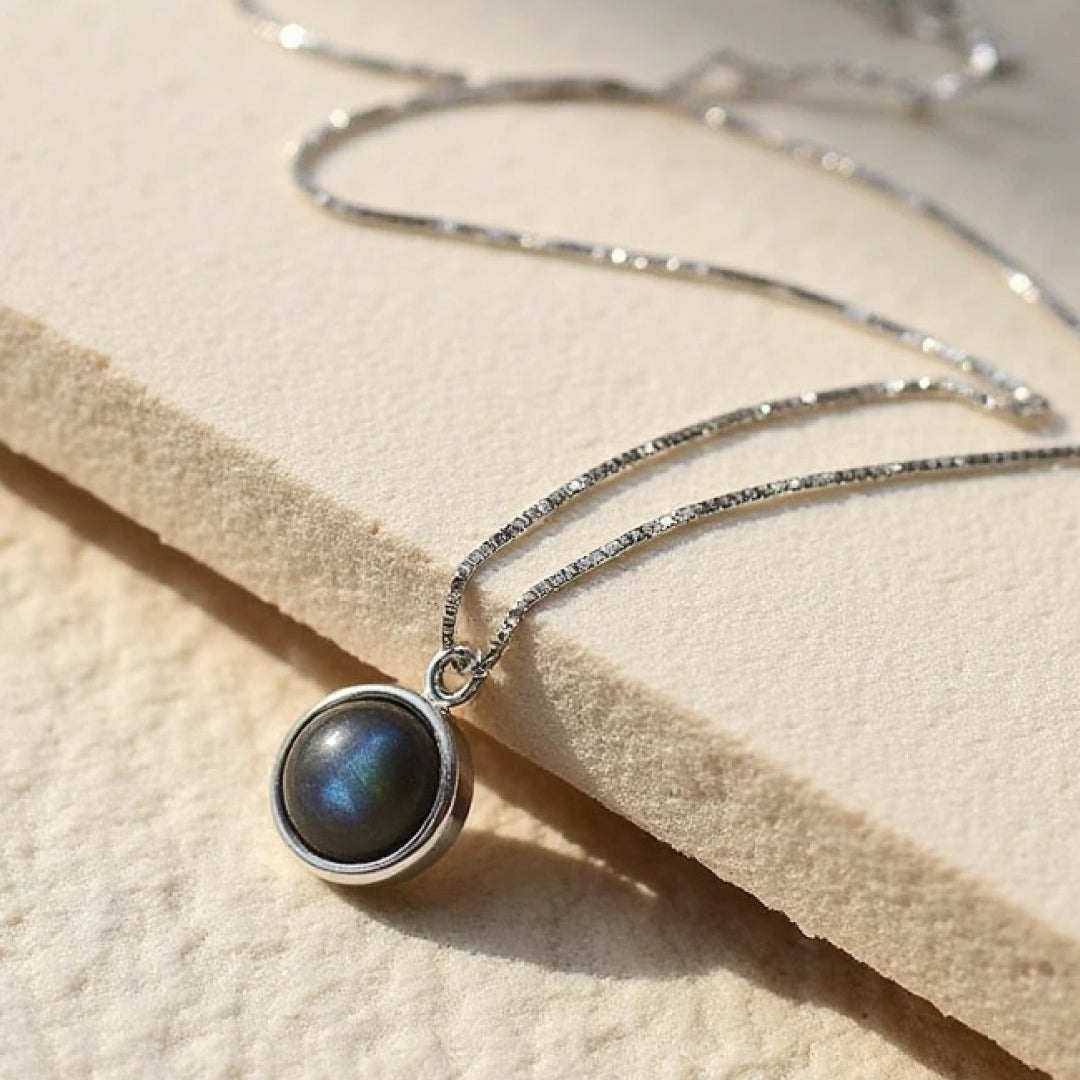 Pendentif "Perle Fine" en Labradorite