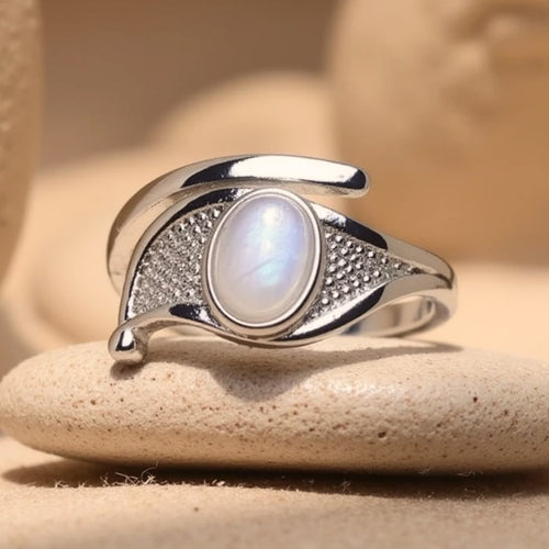 Bague Ajustable Aura Protectrice en Labradorite Blanche - Jardin de Gaïa