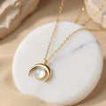 Collier Croissant de Lune en Pierre de Lune - Jardin de Gaïa