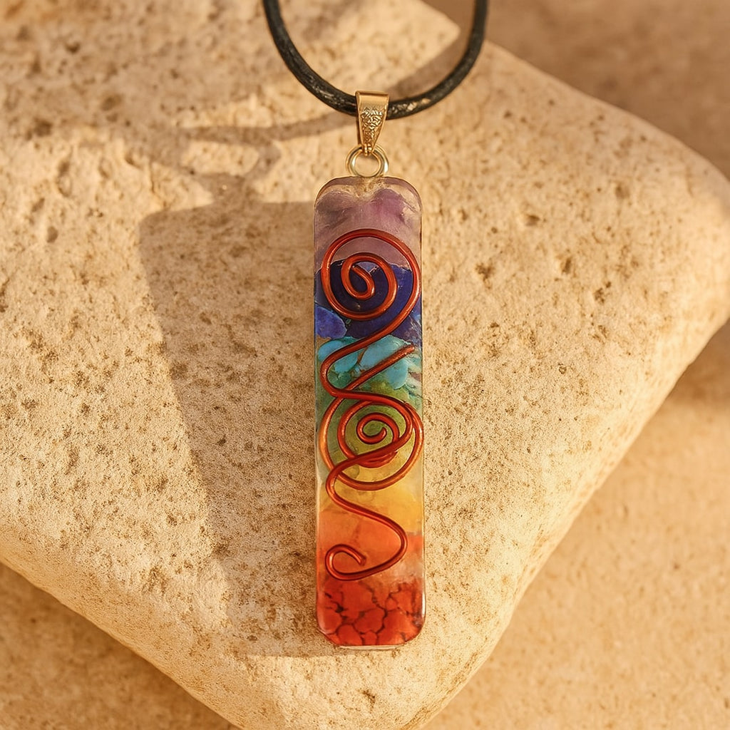 Pendentif Orgonite "Harmonie des 7 Chakras"