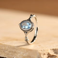 Bague Éclat Paisible en Topaze Bleue - Jardin de Gaïa