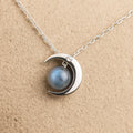 Pendentif Lune Enchantée en Labradorite & Argent - Jardin de Gaïa