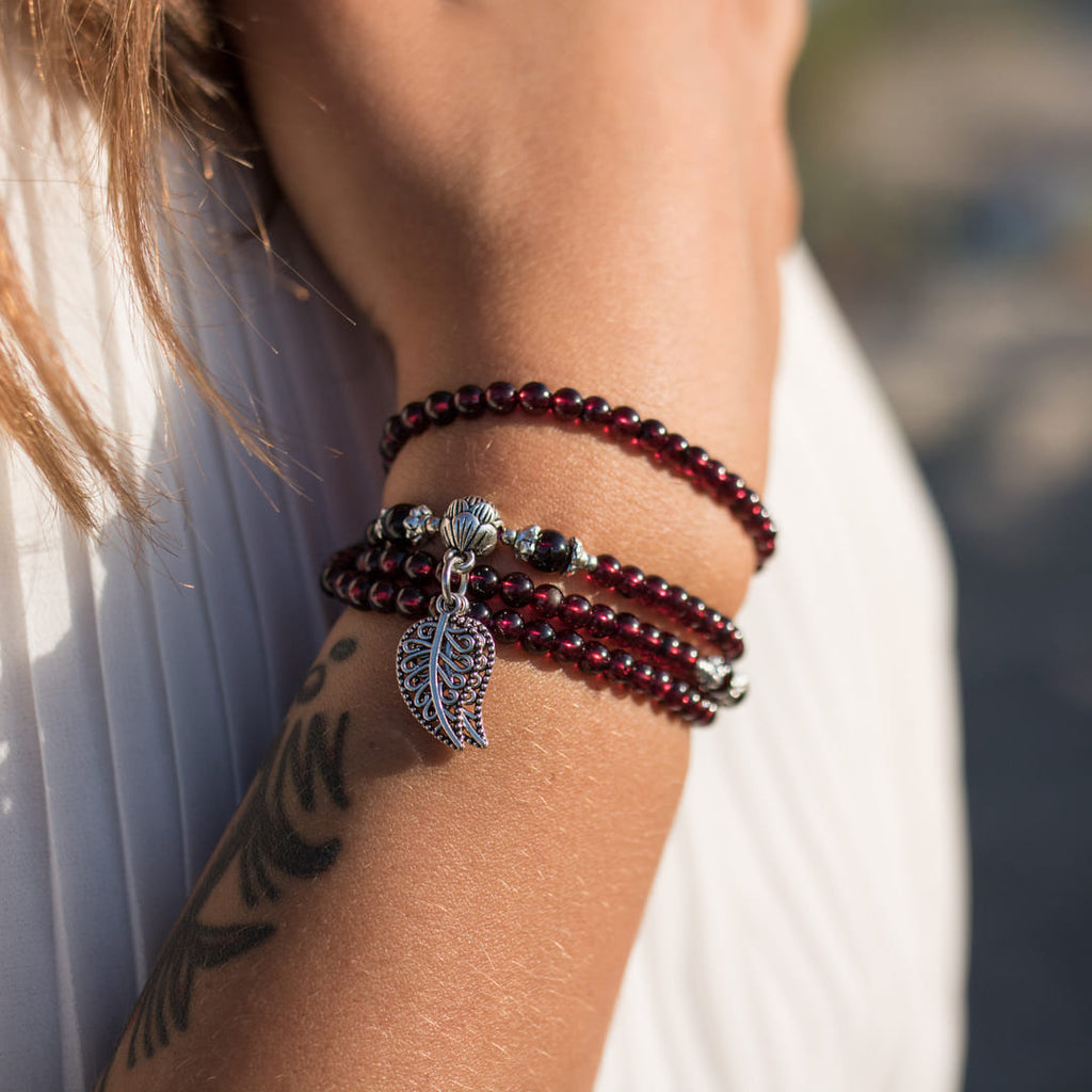 Bracelet Multi-tours "Abondance" en Grenat