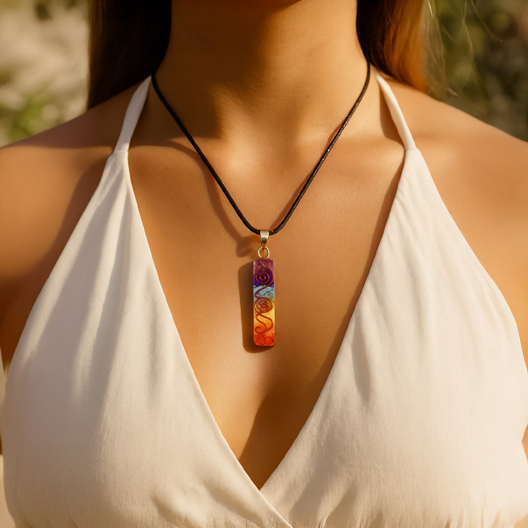 Pendentif Orgonite "Harmonie des 7 Chakras"