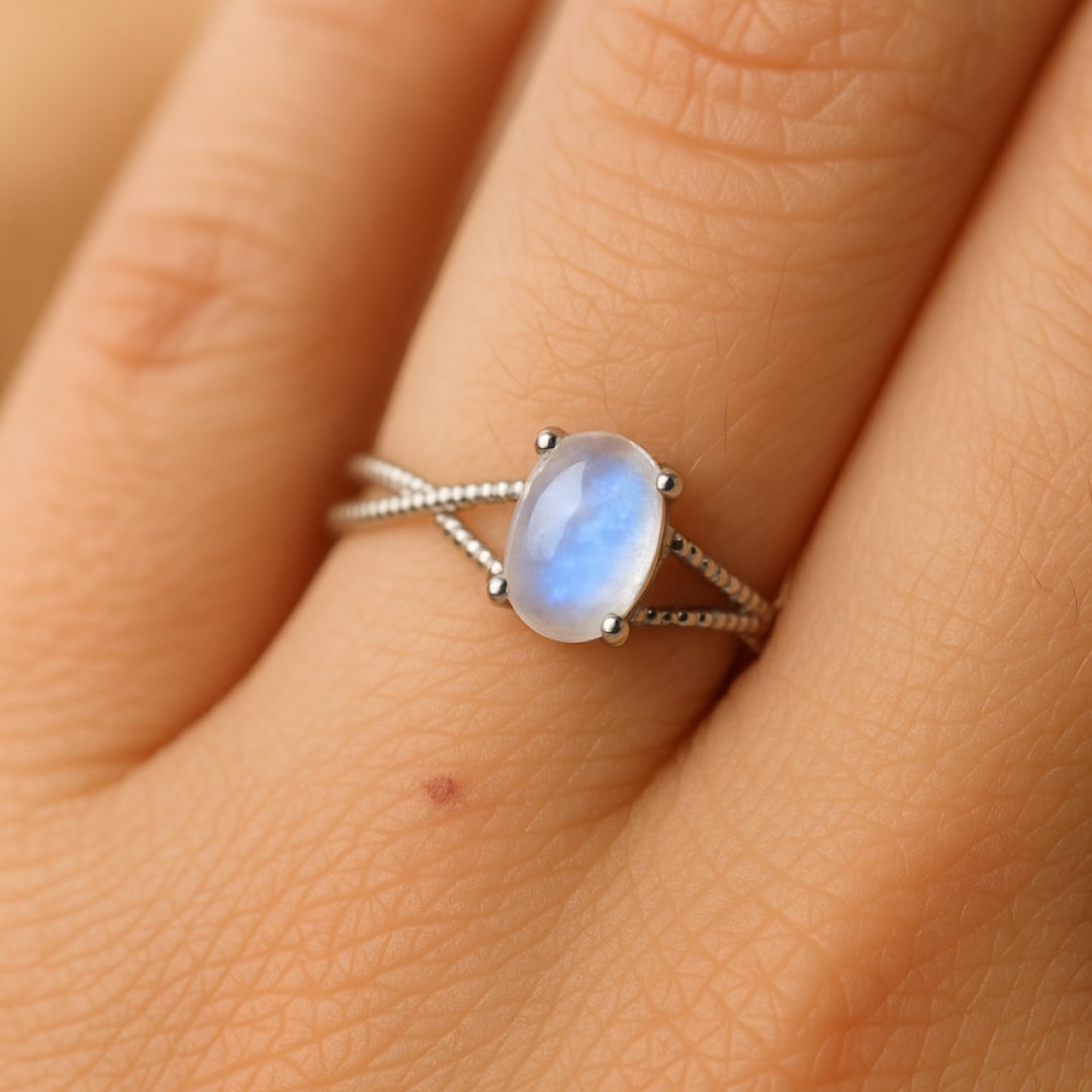 Bague Ajustable "Clarté de l’Âme" en Pierre de Lune