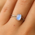 Bague Ajustable Clarté de l’Âme en Pierre de Lune - Jardin de Gaïa