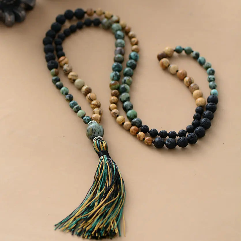 Collier Mala "Retour à Soi" en Jaspe, Turquoise Africaine & Pierre de Lave
