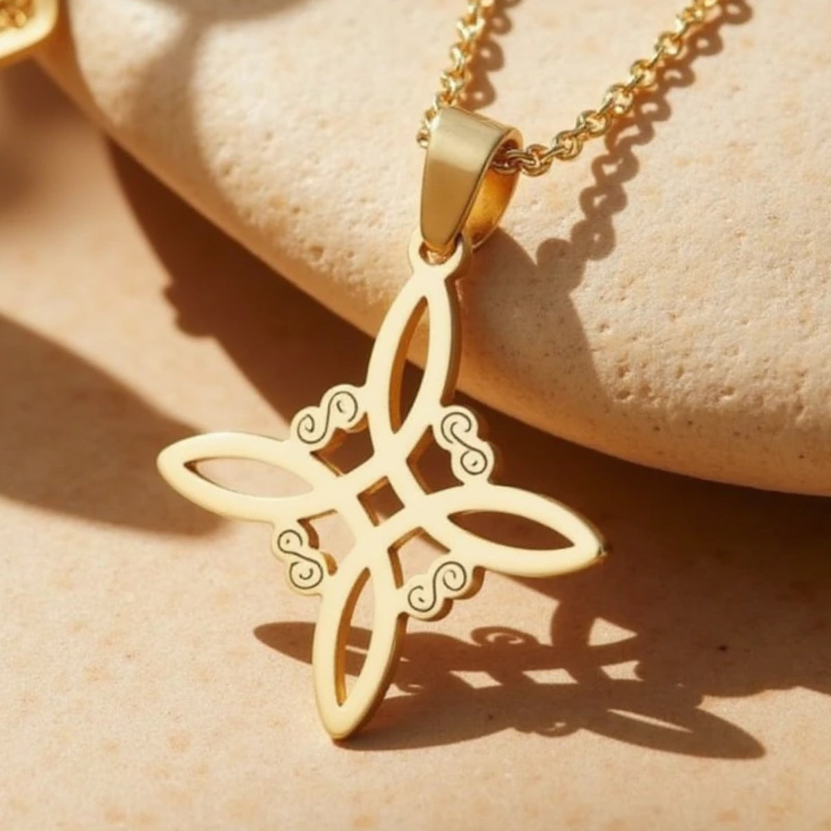 Collier "Bouclier Mystique" - Nœud de Sorcière