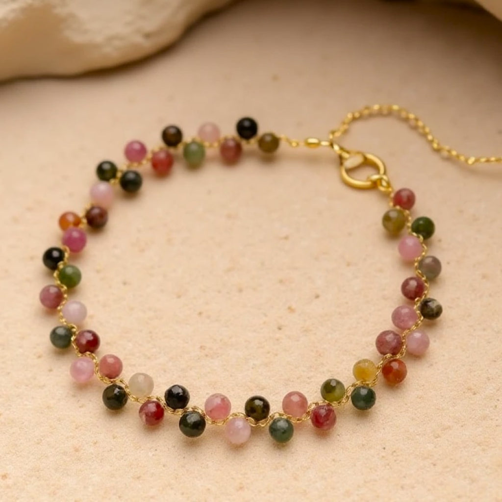 Bracelet Élégant en Tourmaline Multicolore - vue côté - Jardin de Gaïa