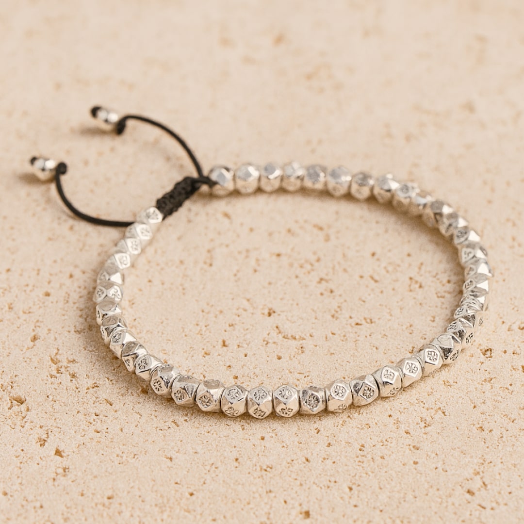 Bracelet "Harmonie Tibétaine" en Perles Facettées