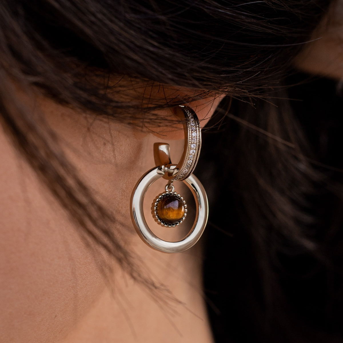 Boucles d’Oreilles "Éclat Félin" en Œil de Tigre & Plaqué Or