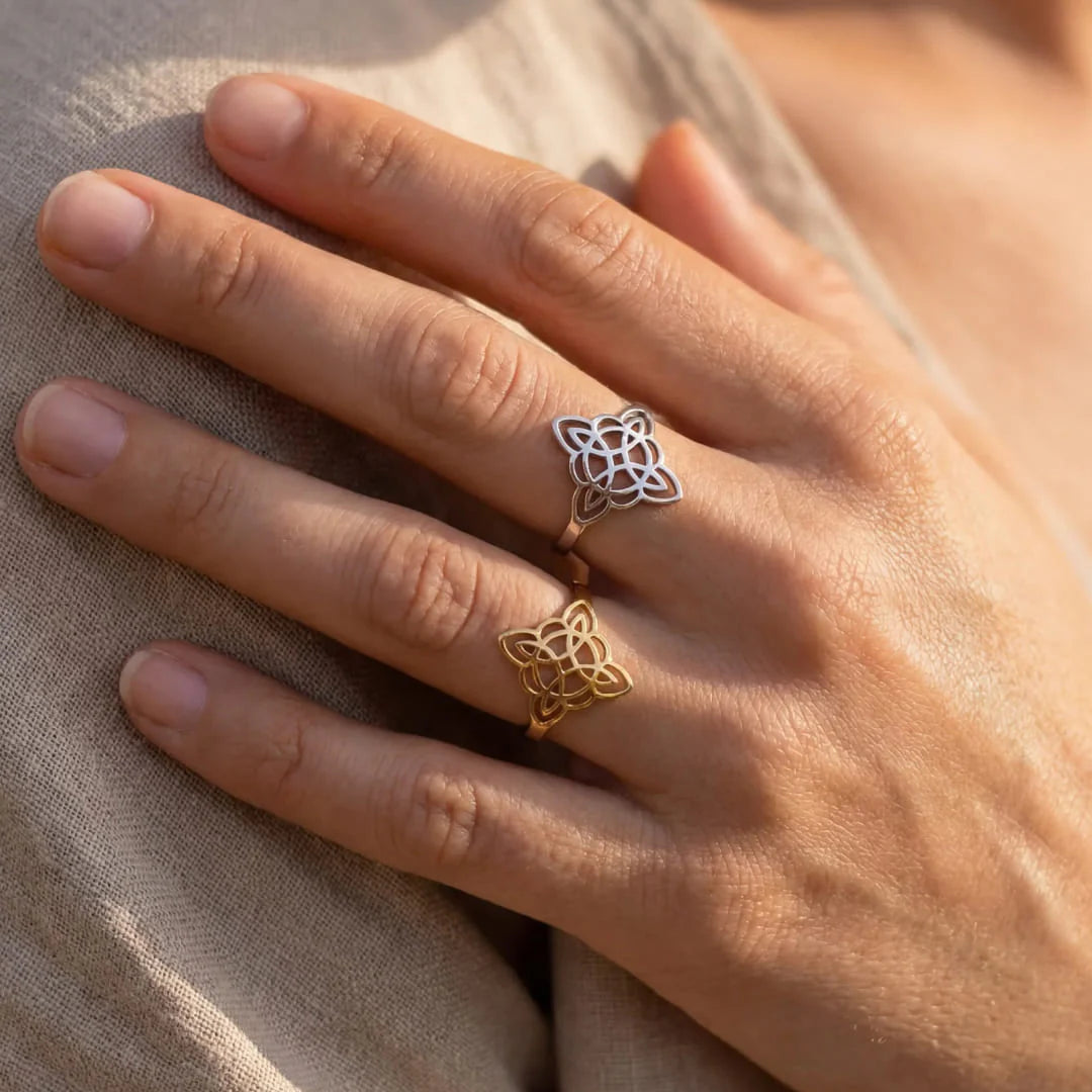 Bague Ajustable "Nœud de Sorcière" - Bouclier Éternel