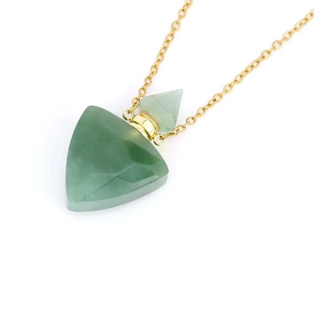 Collier diffuseur de parfum Triangle Sacré en pierre naturelle - vue dos - Jardin de Gaïa