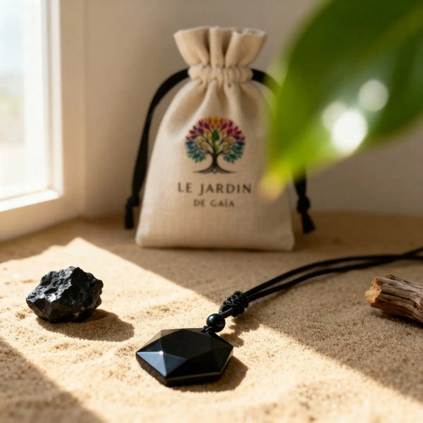 Collier “Bouclier Noir” en obsidienne noire