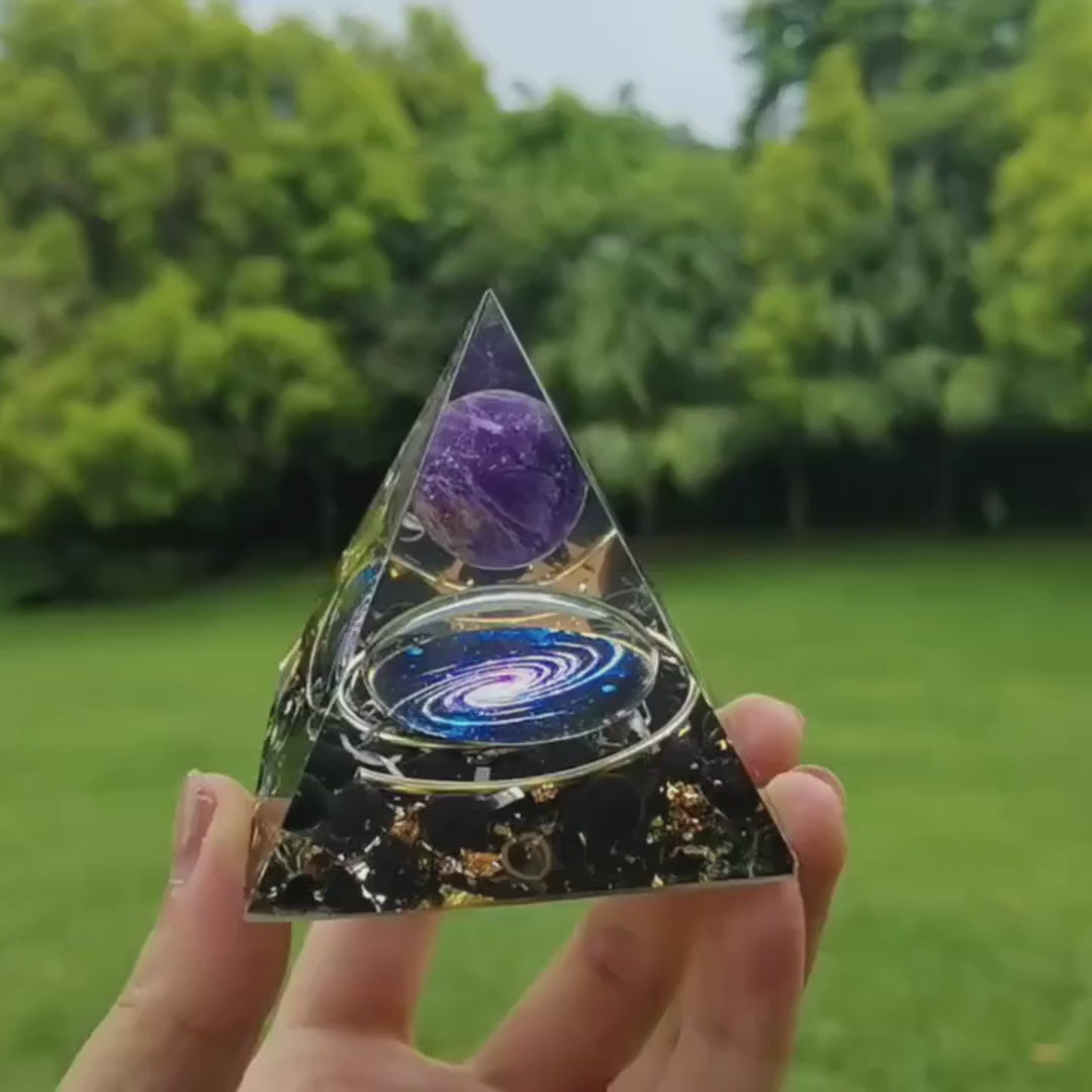Orgonite "Galaxie" en Améthyste & Obsidienne Noire